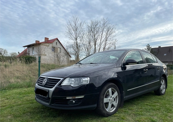 Volkswagen Passat cena 21500 przebieg: 237062, rok produkcji 2009 z Barlinek małe 56